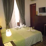Ξενοδοχείο Deco